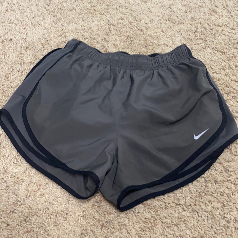 Nike Dri-Fit Short size M